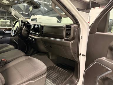 Chevrolet Silverado 1500 2025 - Thumbnail 15