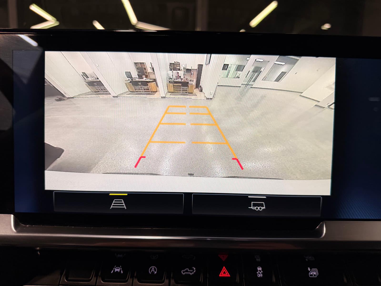 Chevrolet Silverado 1500 2025 - Image 30