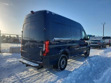 Mercedes-Benz Sprinter Cargo Van 2020 - Thumbnail 2