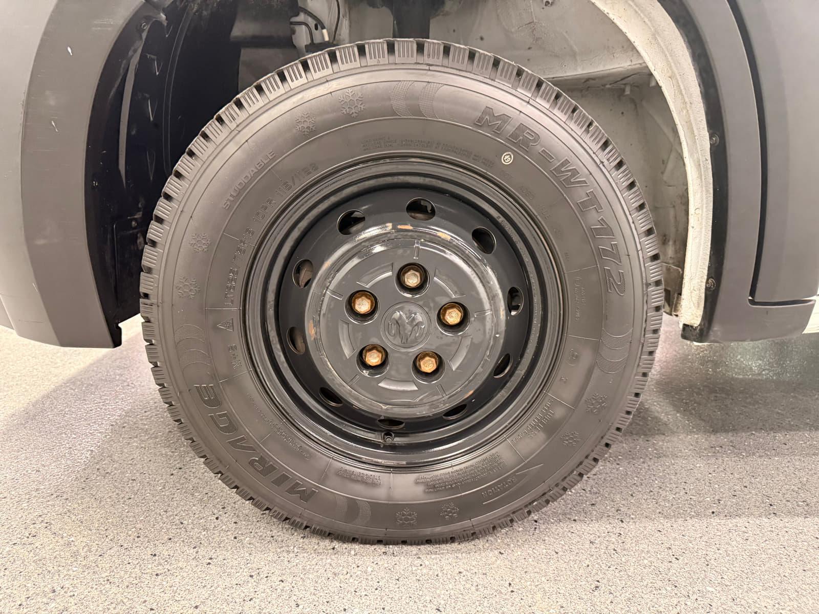 Ram ProMaster Cargo Van 2023 - Image 9