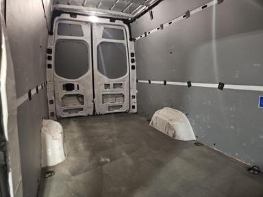 Mercedes-Benz Sprinter Cargo Van 2019 - Thumbnail 11
