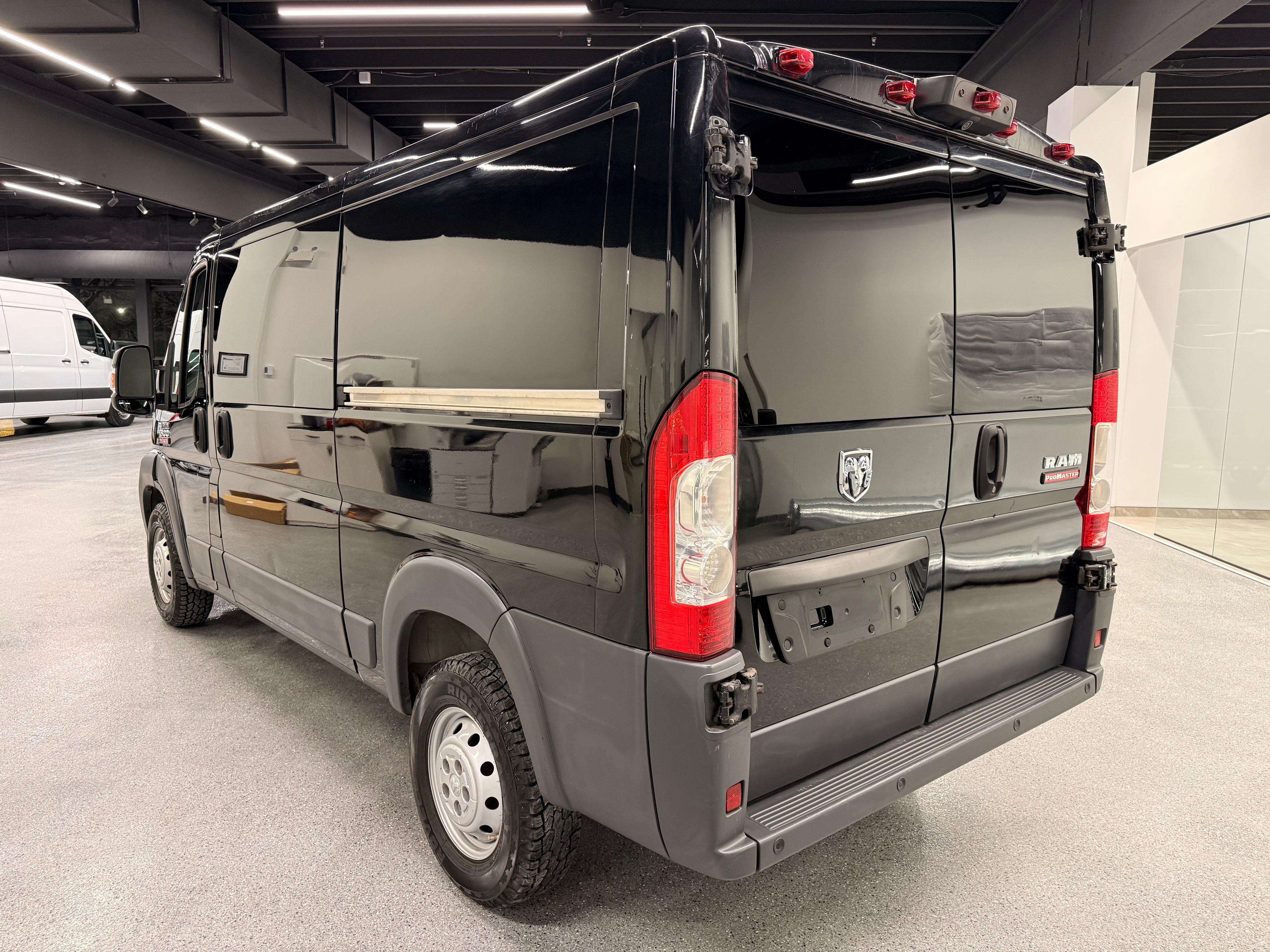 Ram ProMaster Cargo Van 2017 - Image 3