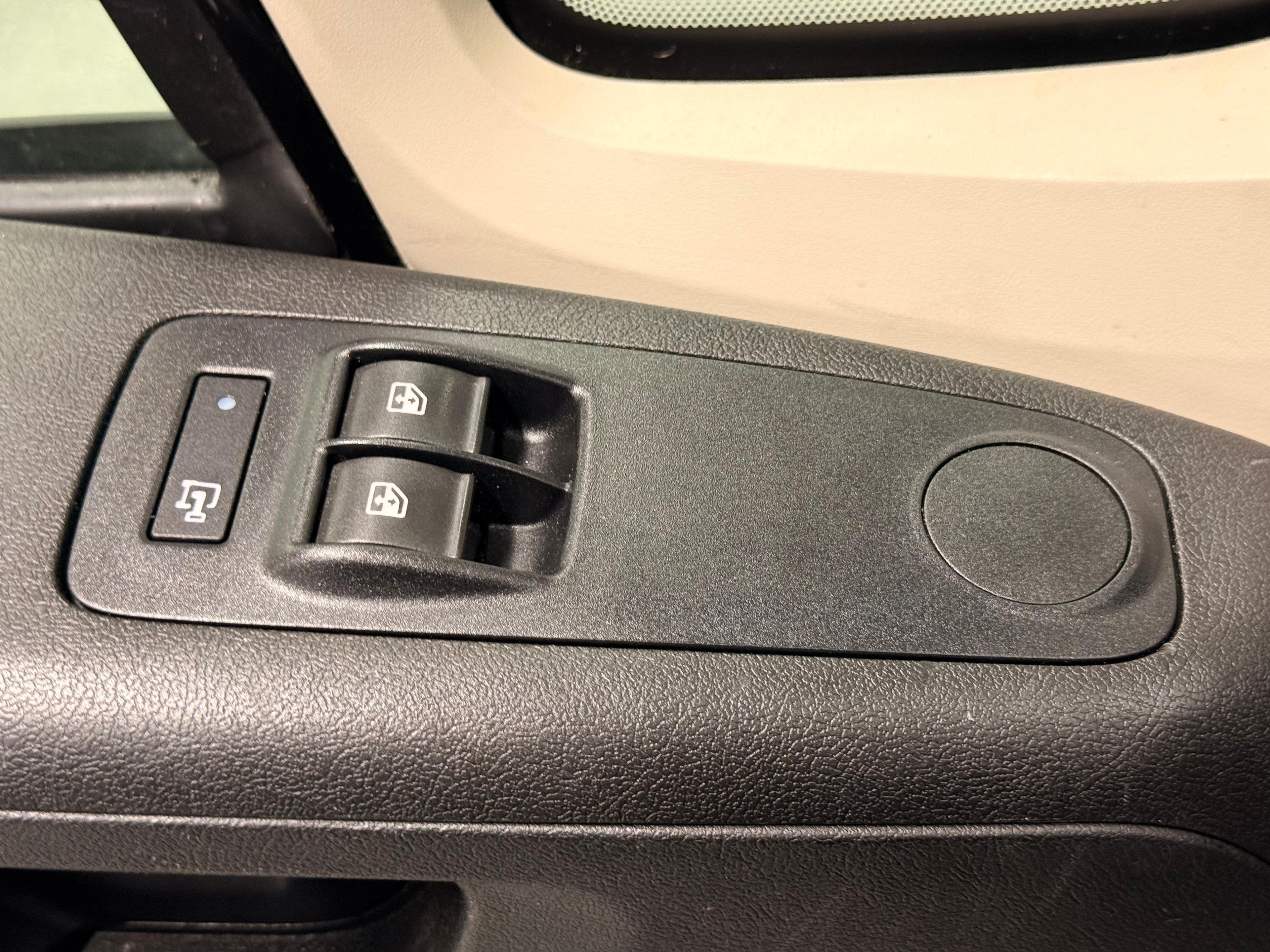 Ram ProMaster Cargo Van 2017 - Image 25