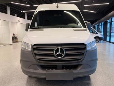 Mercedes-Benz Sprinter Cargo Van 2022 - Thumbnail 8