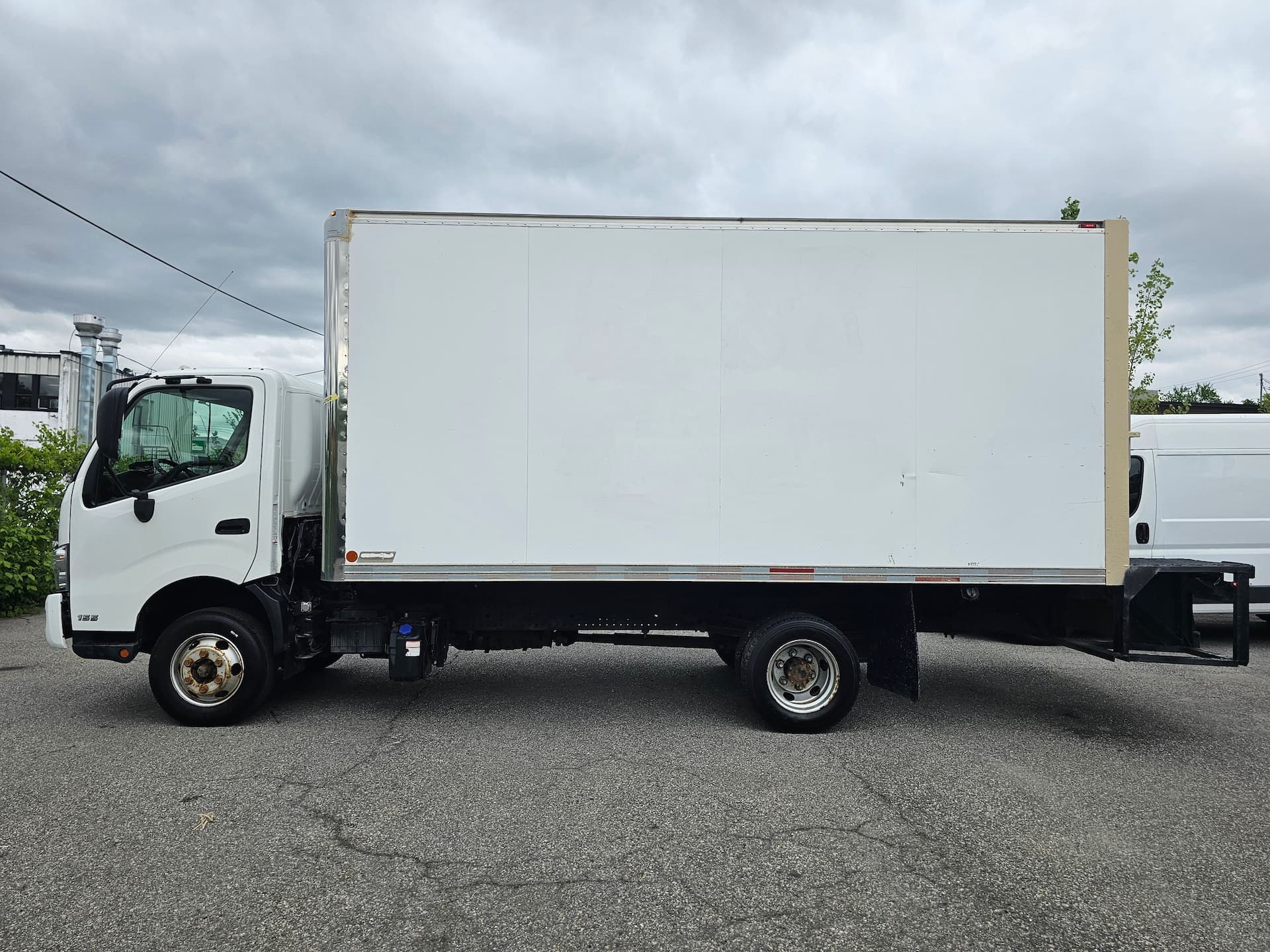 Hino 155 2020 - Image 2