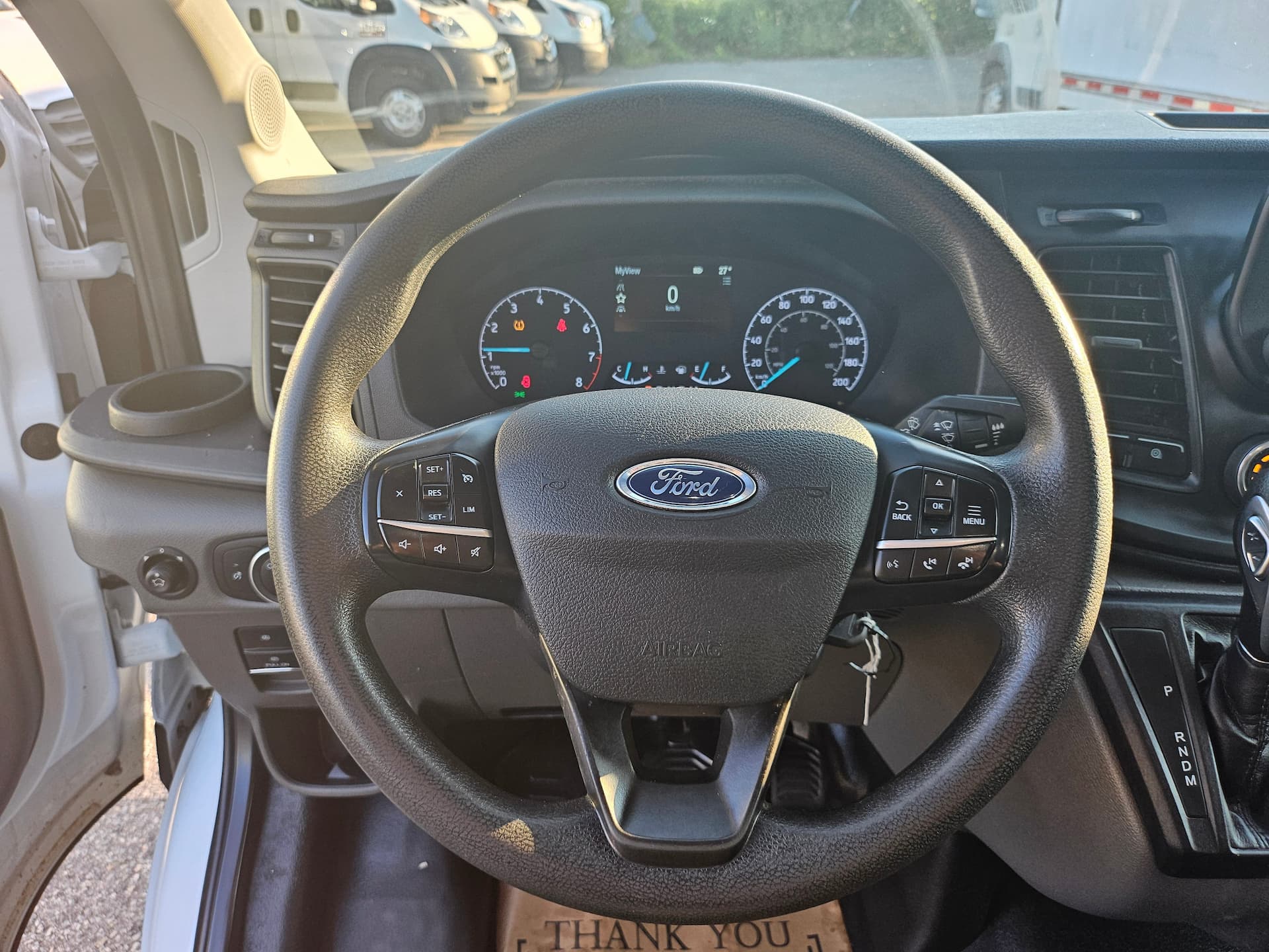 Ford Transit Cargo Van 2022 - Image 17