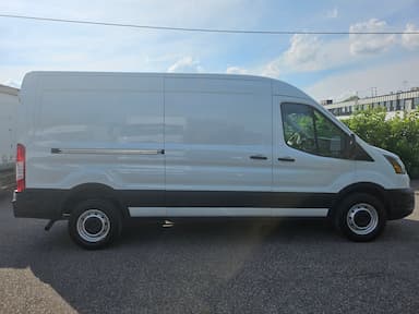 Ford Transit Cargo Van 2024 - Thumbnail 6