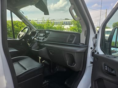 Ford Transit Cargo Van 2024 - Thumbnail 11