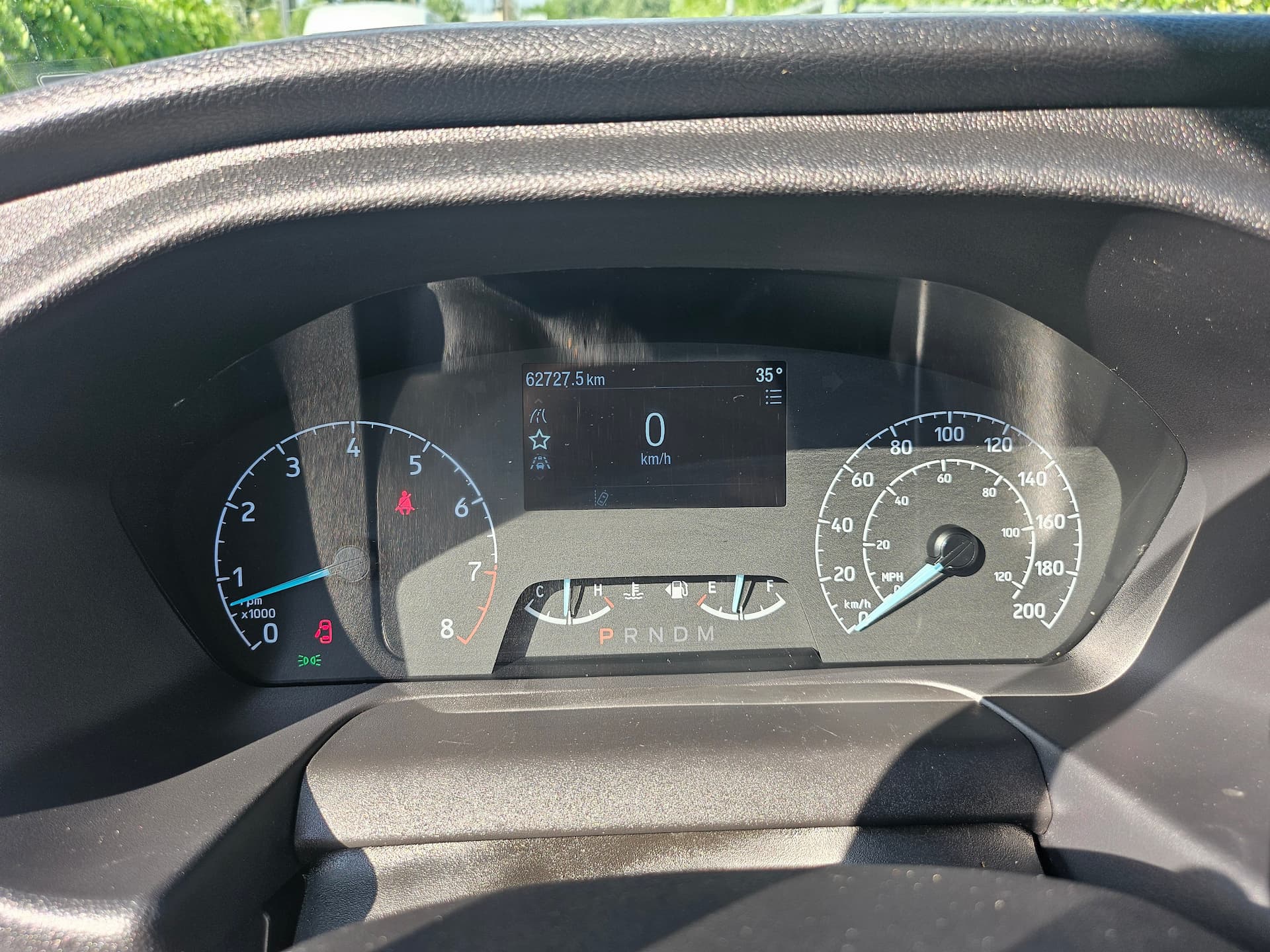 Ford Transit Cargo Van 2024 - Image 17