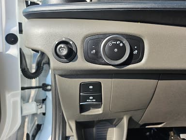 Ford Transit Cargo Van 2024 - Thumbnail 21