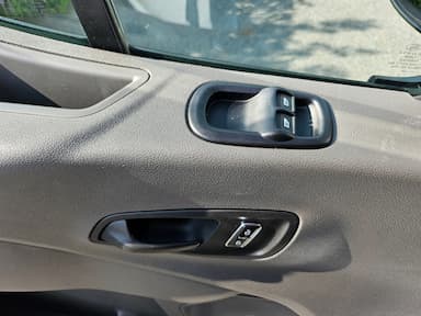 Ford Transit Cargo Van 2024 - Thumbnail 22