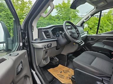 Ford Transit Cargo Van 2023 - Thumbnail 11