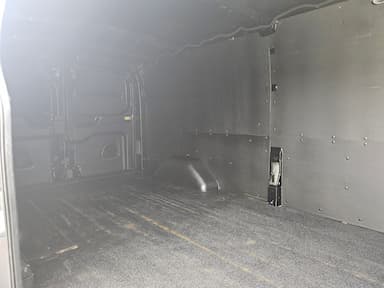 Ford Transit Cargo Van 2023 - Thumbnail 14