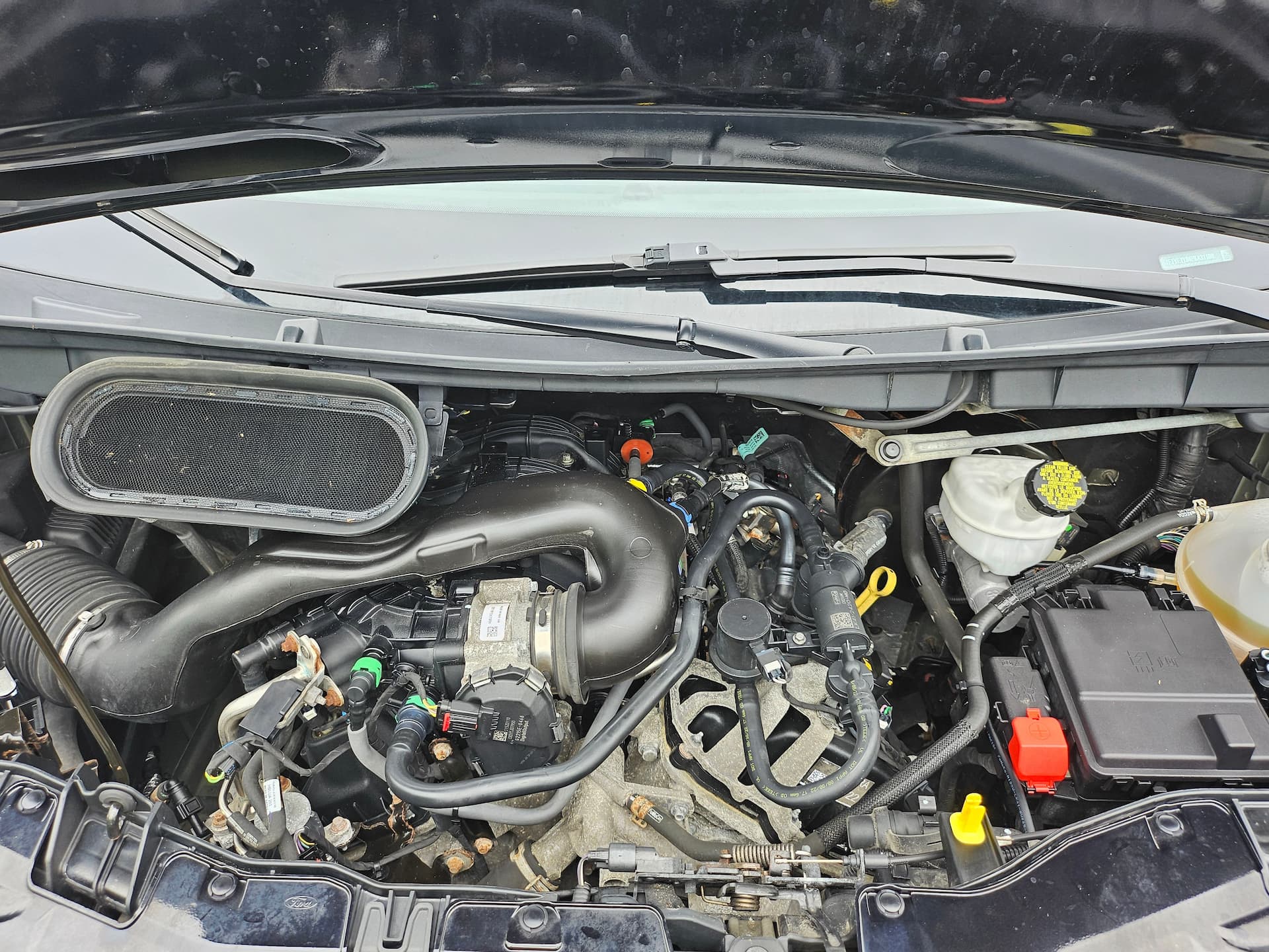 Ford Transit Cargo Van 2023 - Image 27