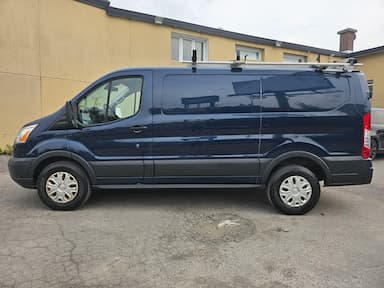 Ford Transit Cargo Van 2018 - Thumbnail 2