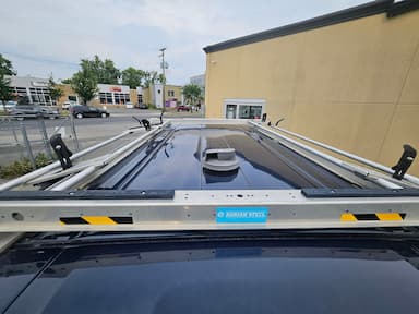 Ford Transit Cargo Van 2018 - Thumbnail 17