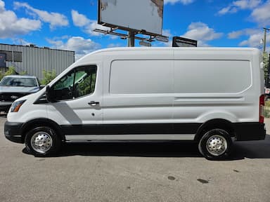 Ford Transit Cargo Van 2022 - Thumbnail 2