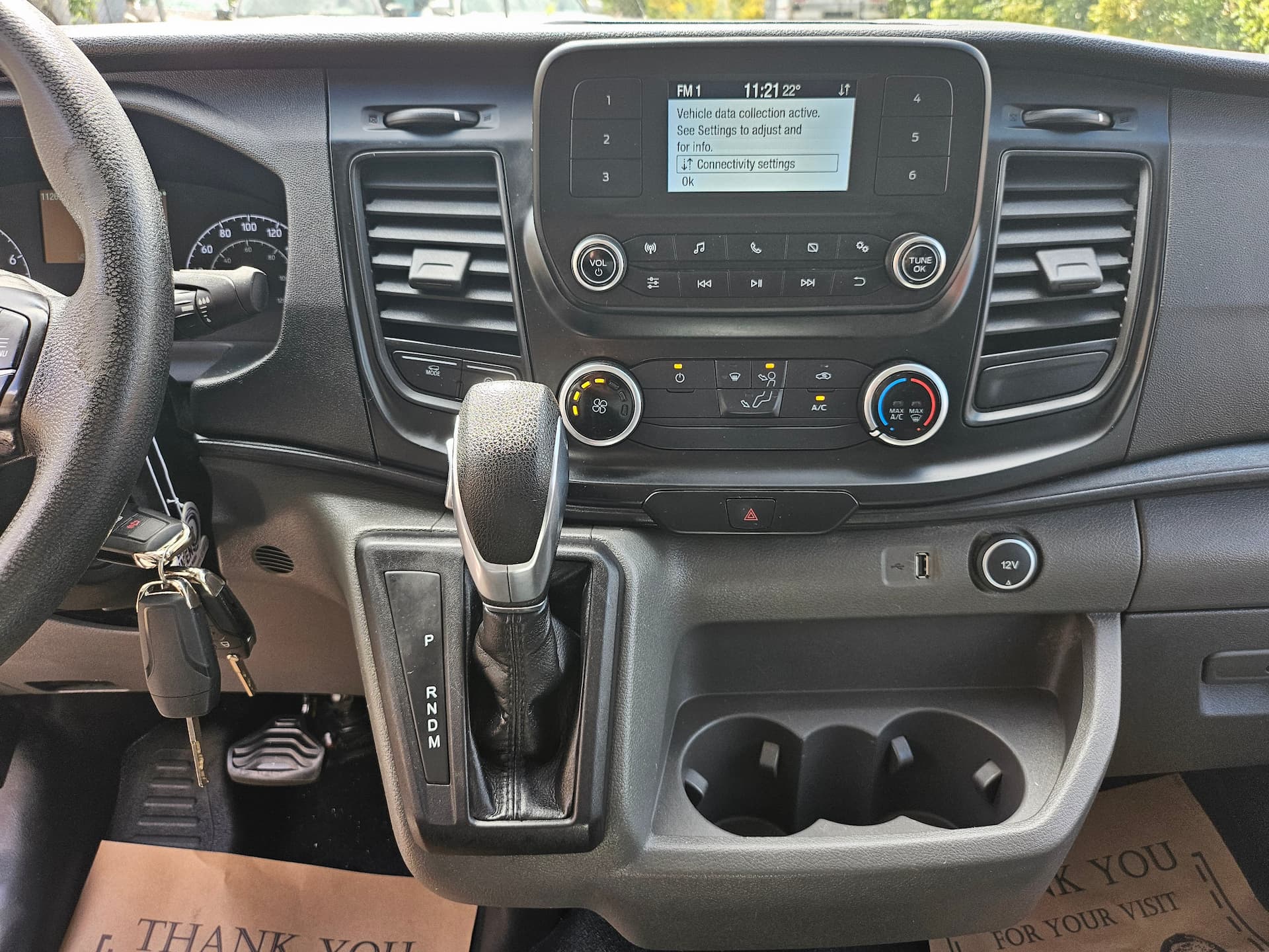 Ford Transit Cargo Van 2022 - Image 19