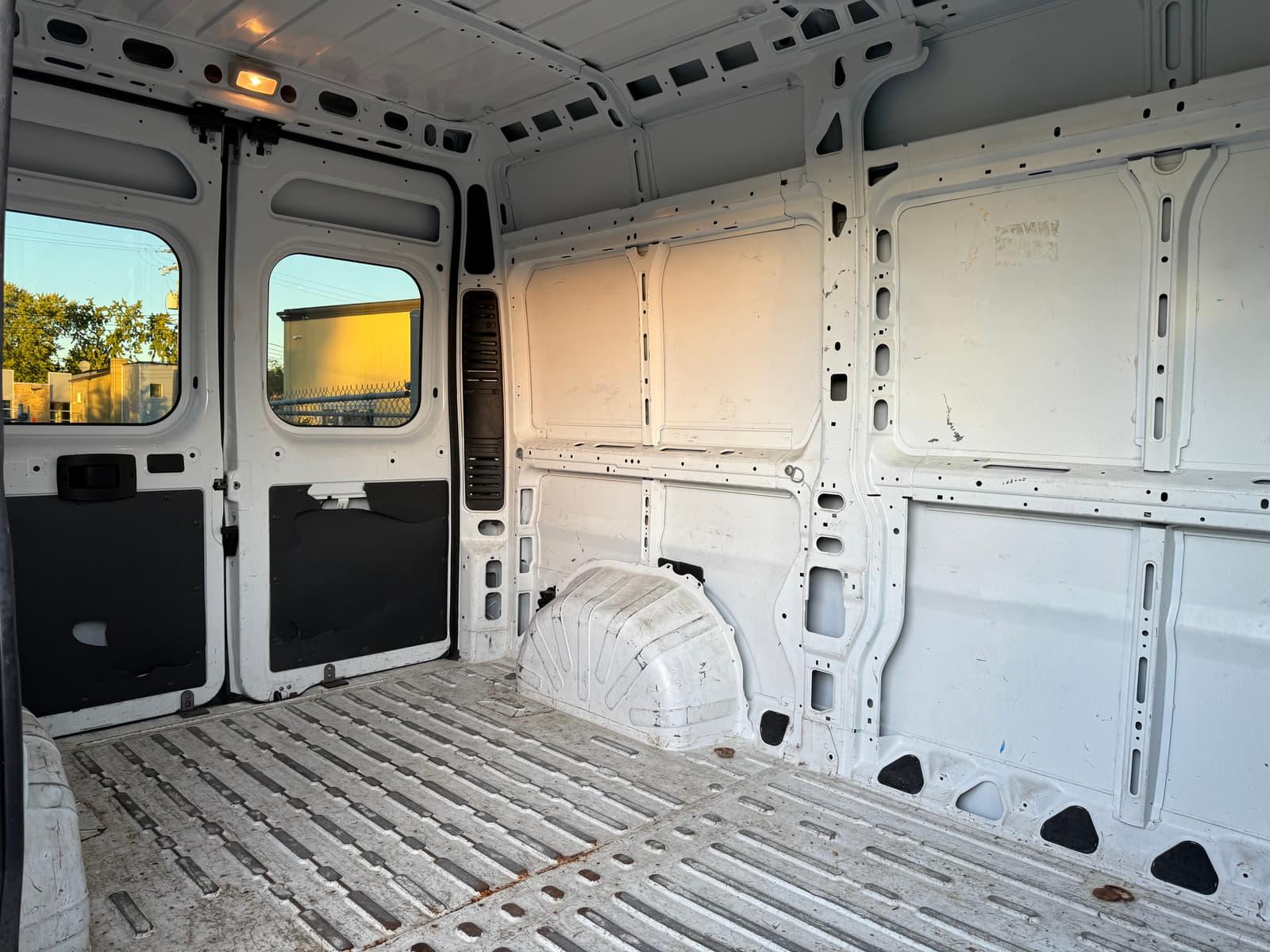 Ram ProMaster Cargo Van 2019 - Image 13