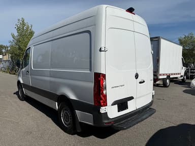 Mercedes-Benz Sprinter Cargo Van 2020 - Thumbnail 3