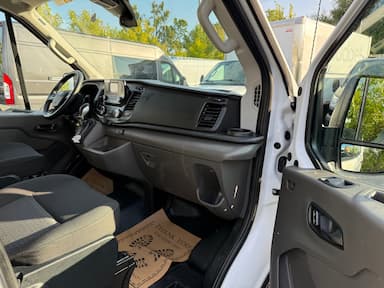 Ford Transit Cargo Van 2023 - Thumbnail 12