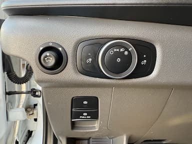 Ford Transit Cargo Van 2023 - Thumbnail 18