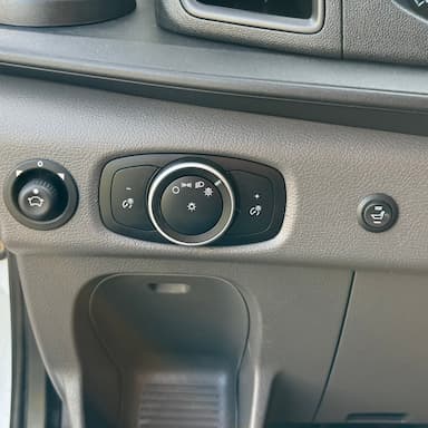 Ford Transit Cargo Van 2020 - Thumbnail 21