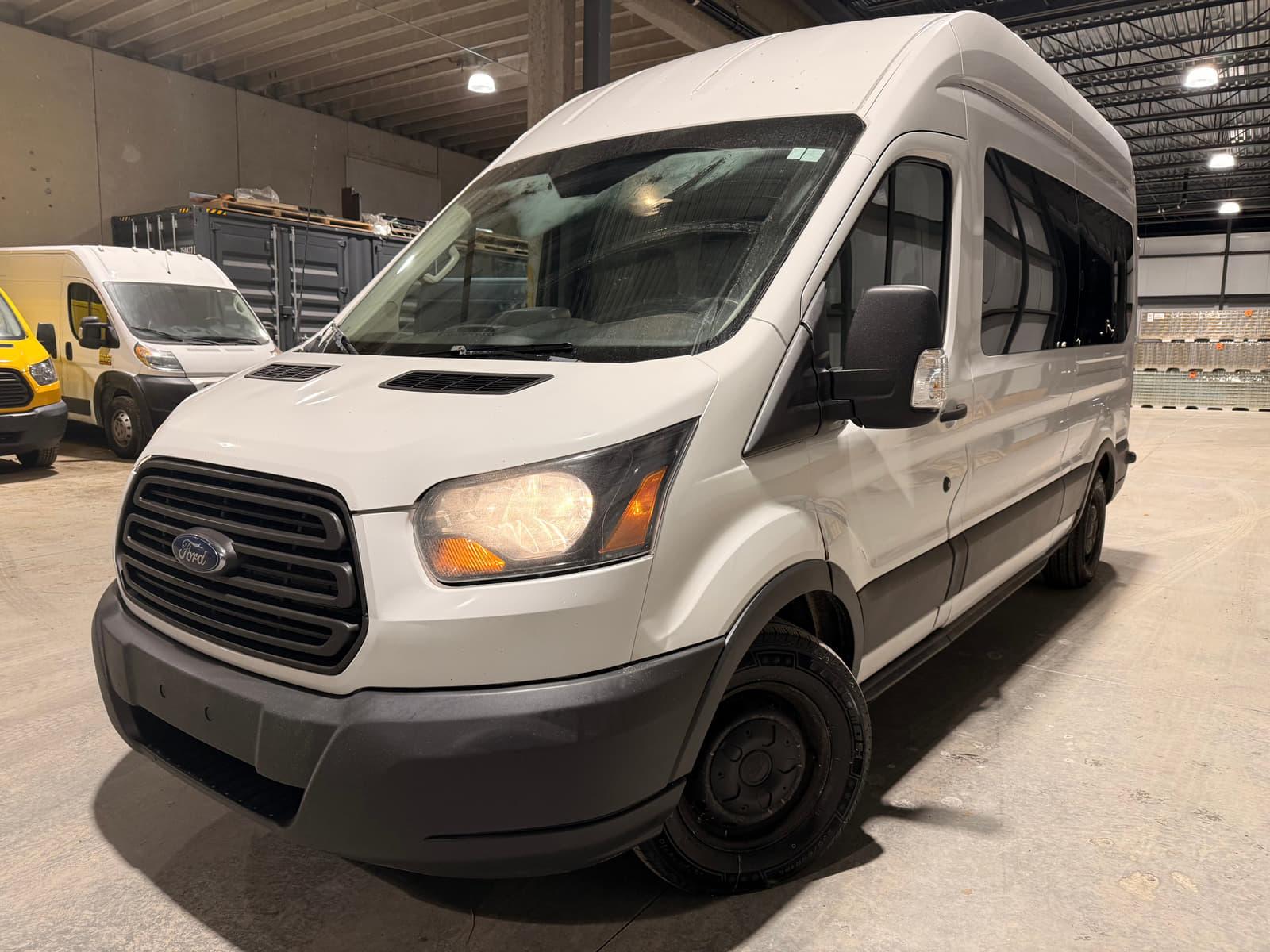 Ford Transit Passenger Wagon 2015 - Image 1