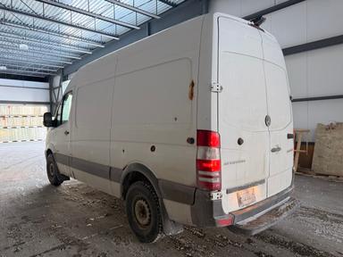 Mercedes-Benz Sprinter Cargo Van 2014 - Thumbnail 3