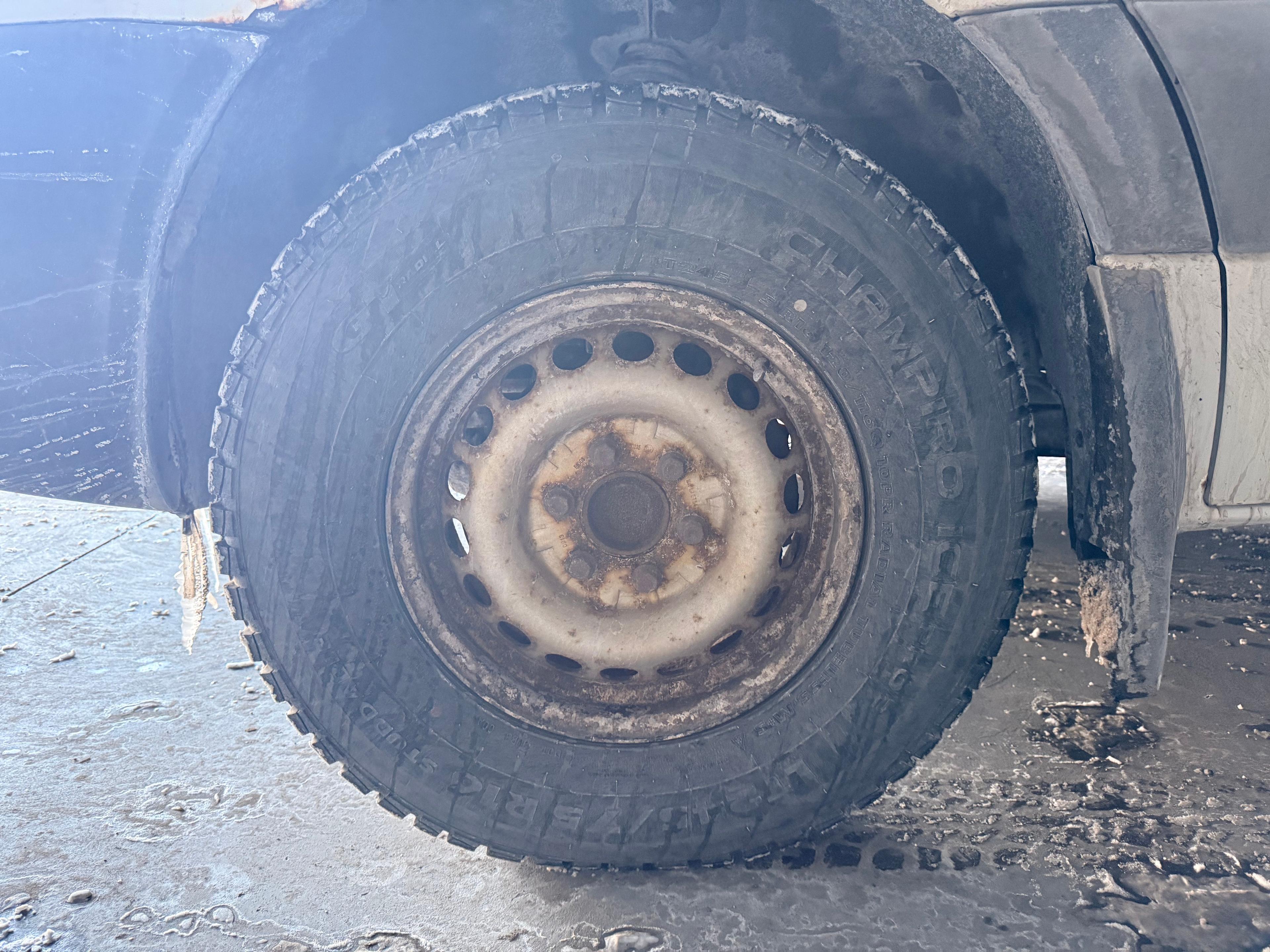 Mercedes-Benz Sprinter Cargo Van 2014 - Image 9