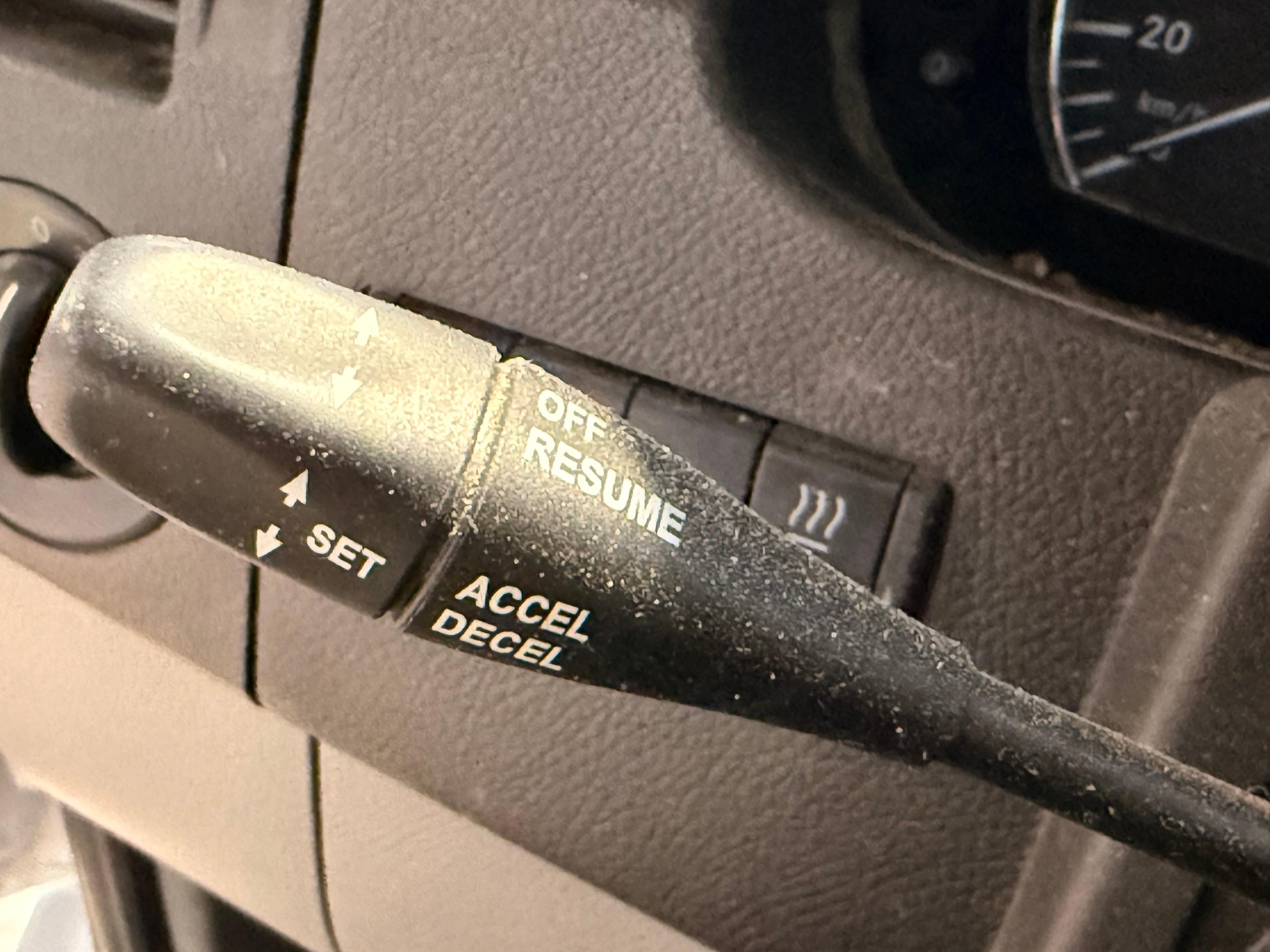 Mercedes-Benz Sprinter Cargo Van 2014 - Image 20