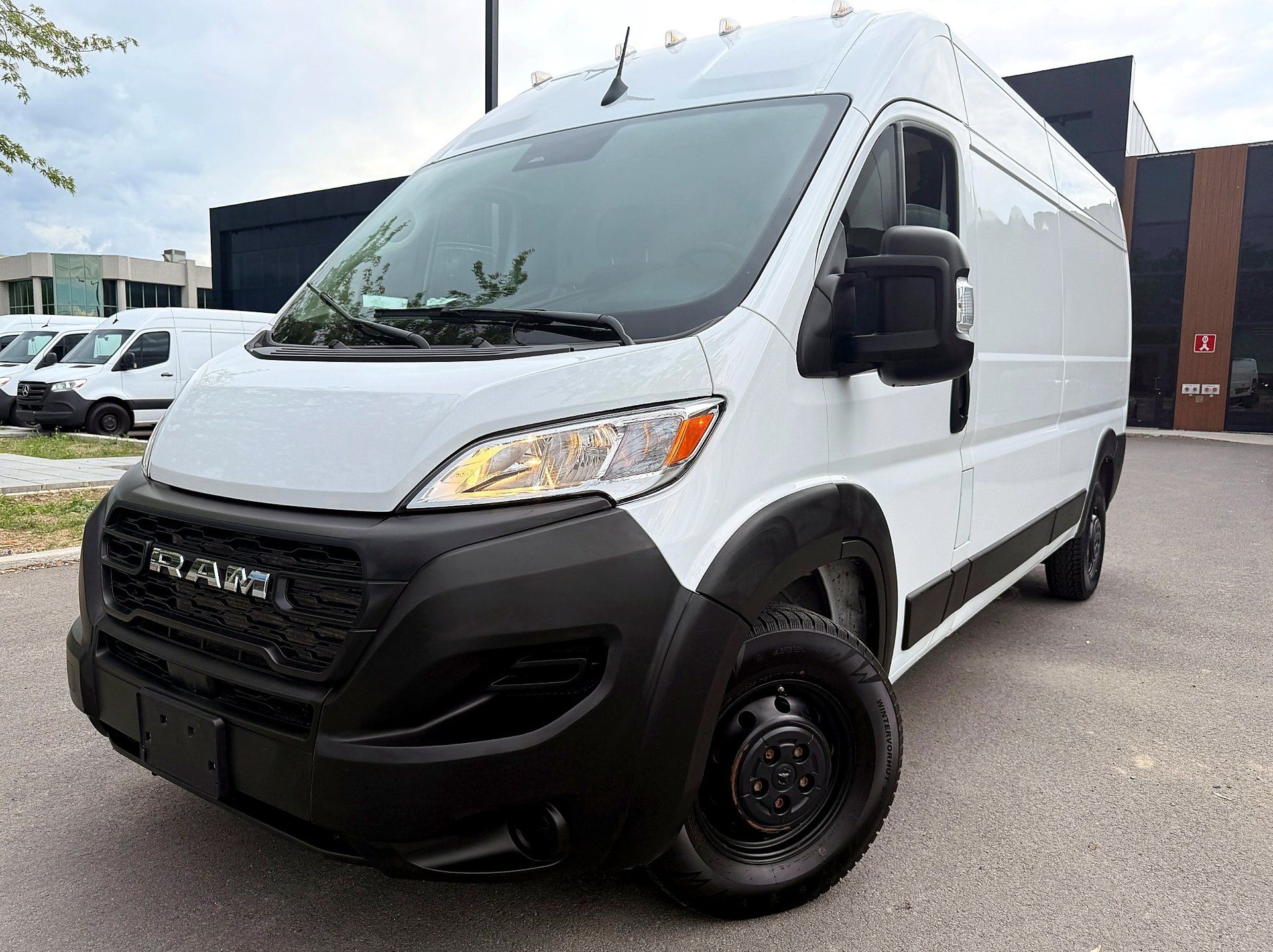 Ram ProMaster Cargo Van 2023 - Thumbnail 1