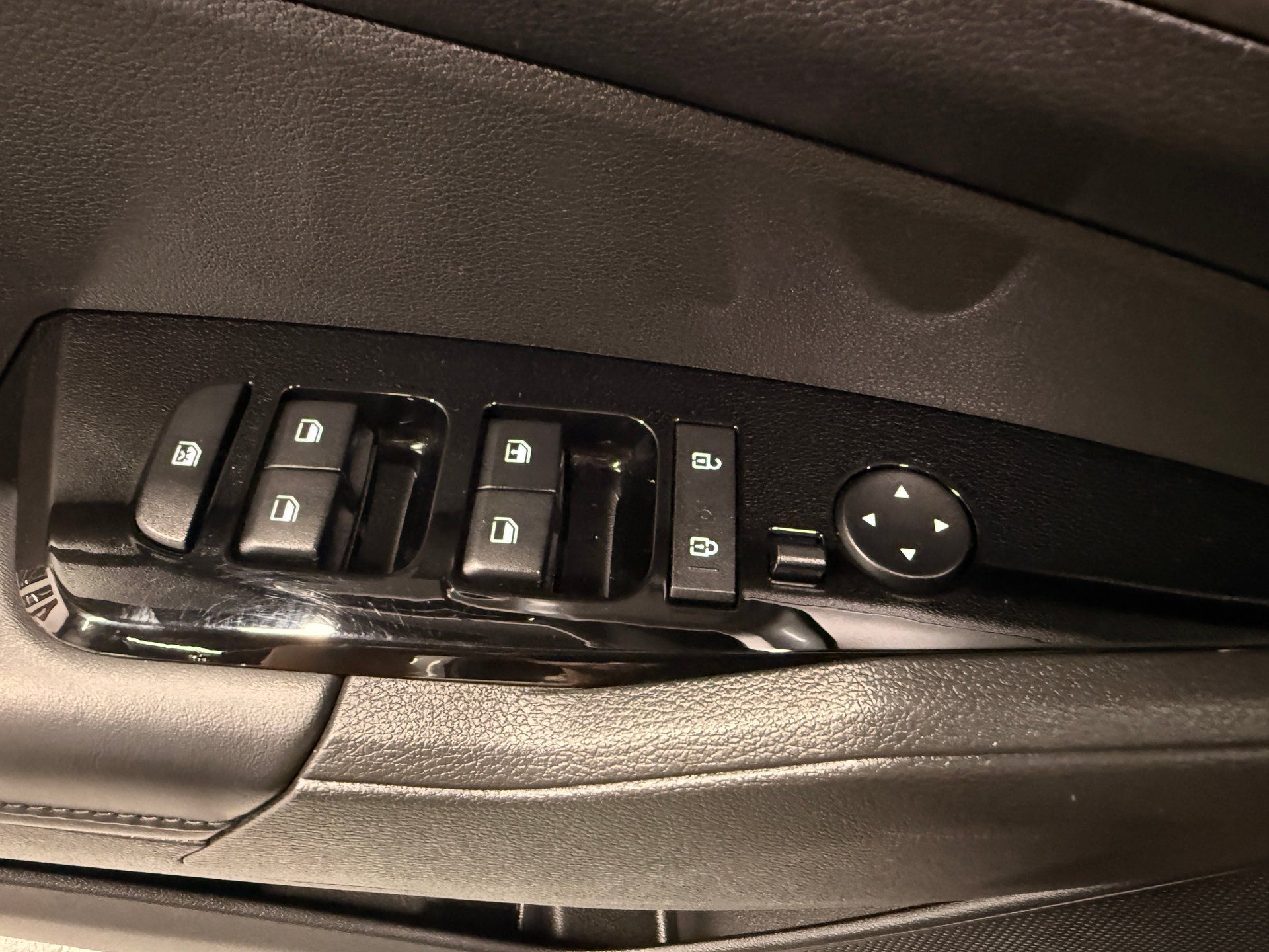 Kia Sportage 2023 - Thumbnail 22