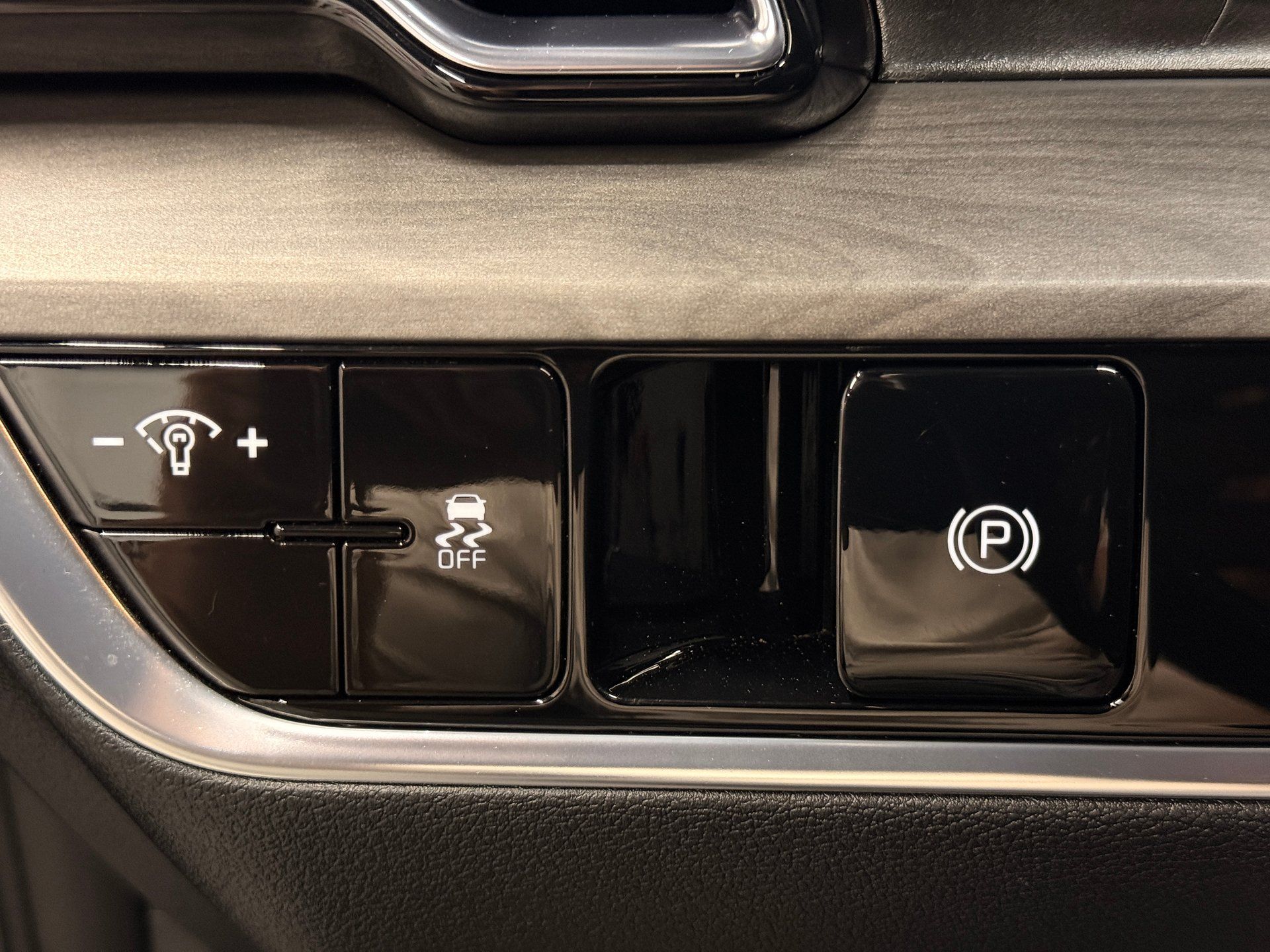 Kia Sportage 2023 - Thumbnail 23