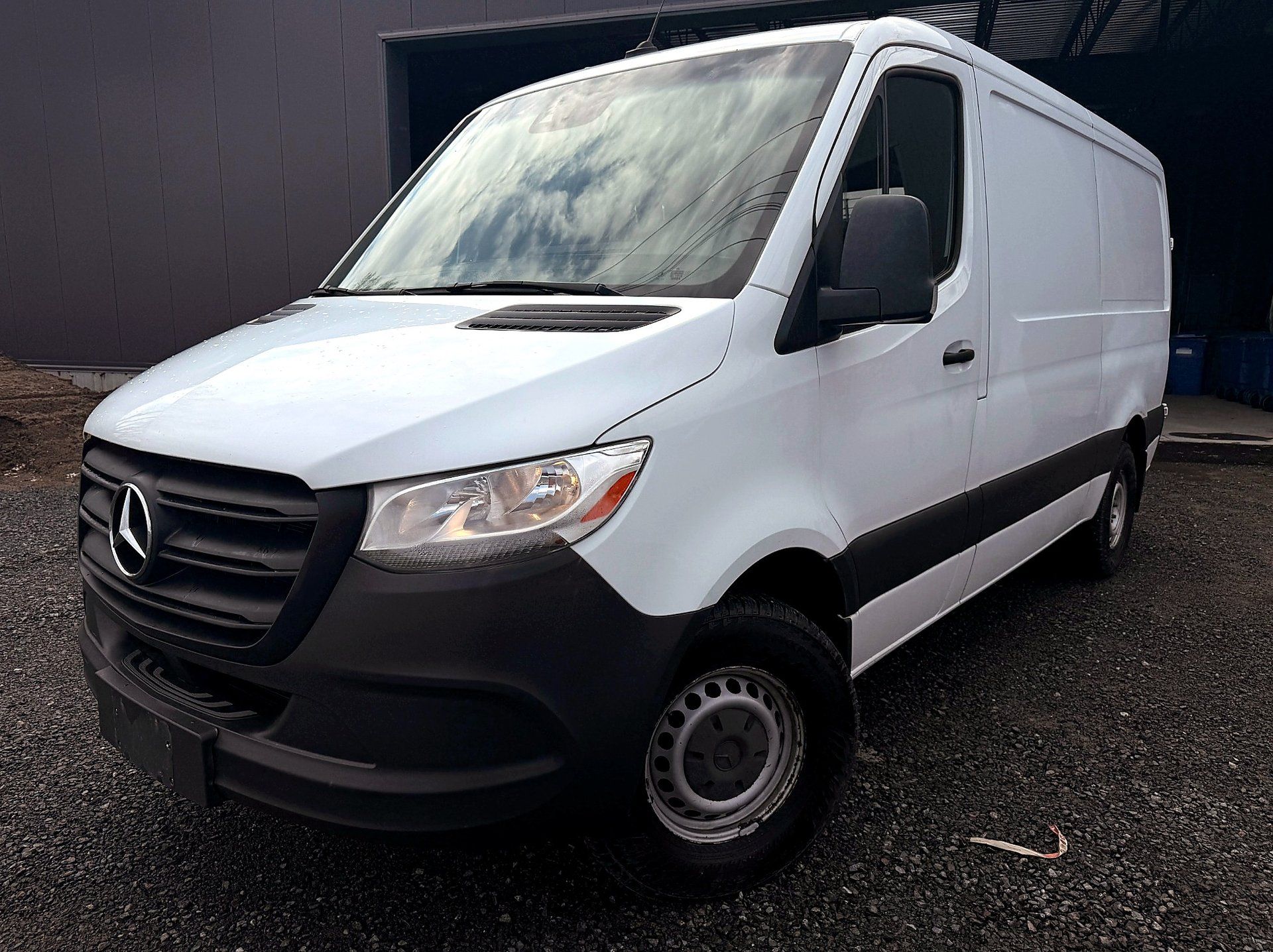 Mercedes-Benz Sprinter Cargo Van 2019 - Thumbnail 1