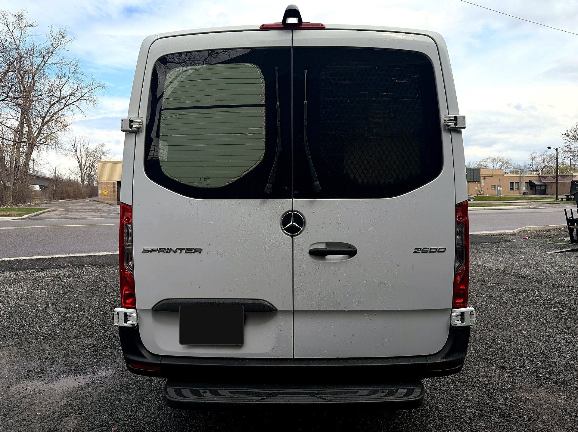Mercedes-Benz Sprinter Cargo Van 2019 - Thumbnail 3