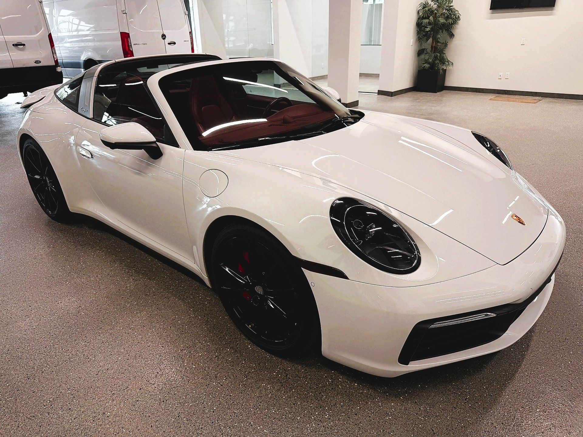 Porsche 911 2022 - Thumbnail 16