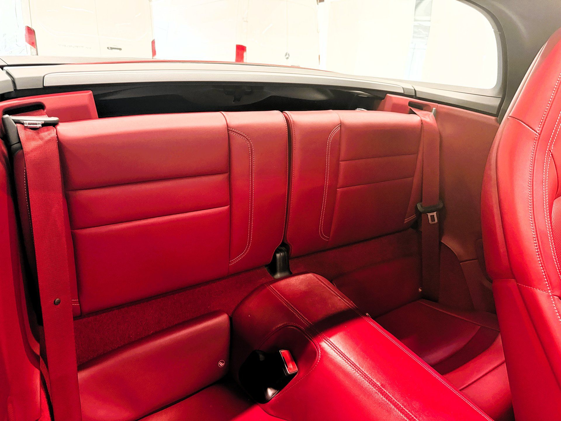 Porsche 911 2022 - Thumbnail 23