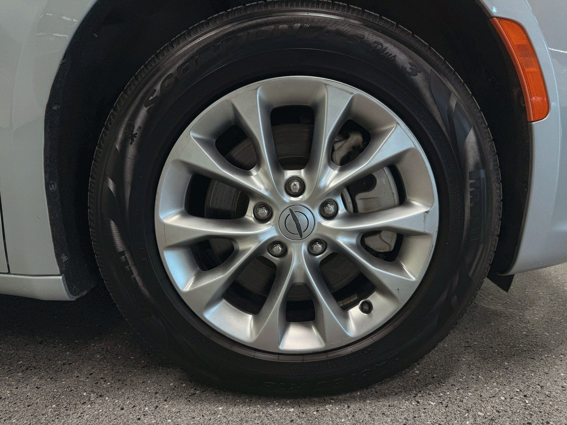 Chrysler Pacifica 2023 - Thumbnail 9