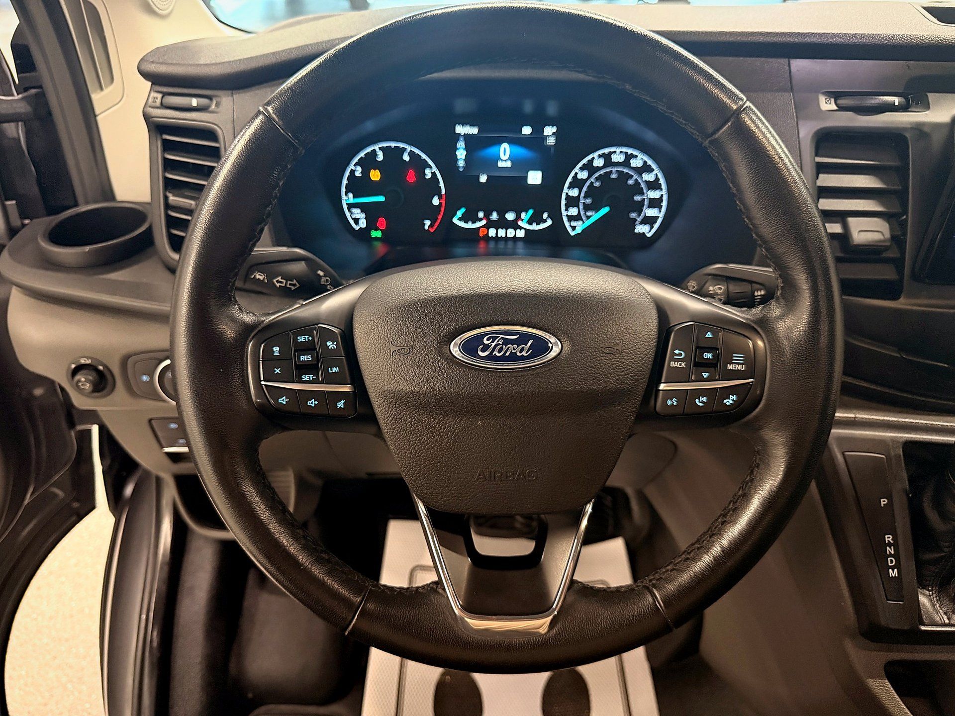 Ford Transit Crew Van 2023 - Thumbnail 16