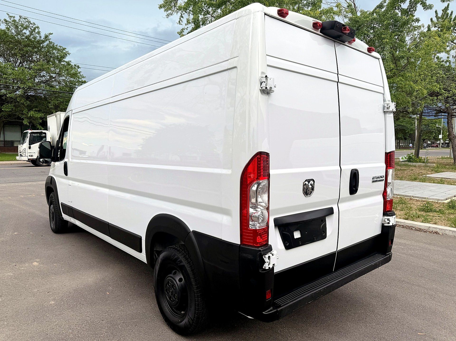 Ram ProMaster Cargo Van 2023 - Image 3
