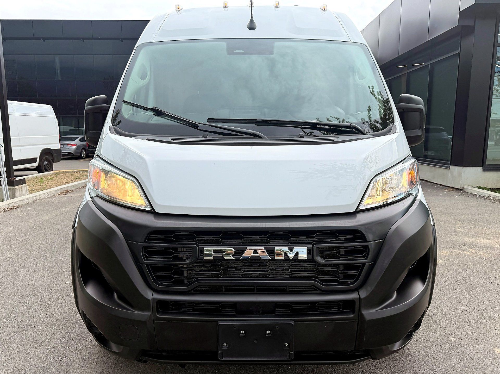 Ram ProMaster Cargo Van 2023 - Image 8