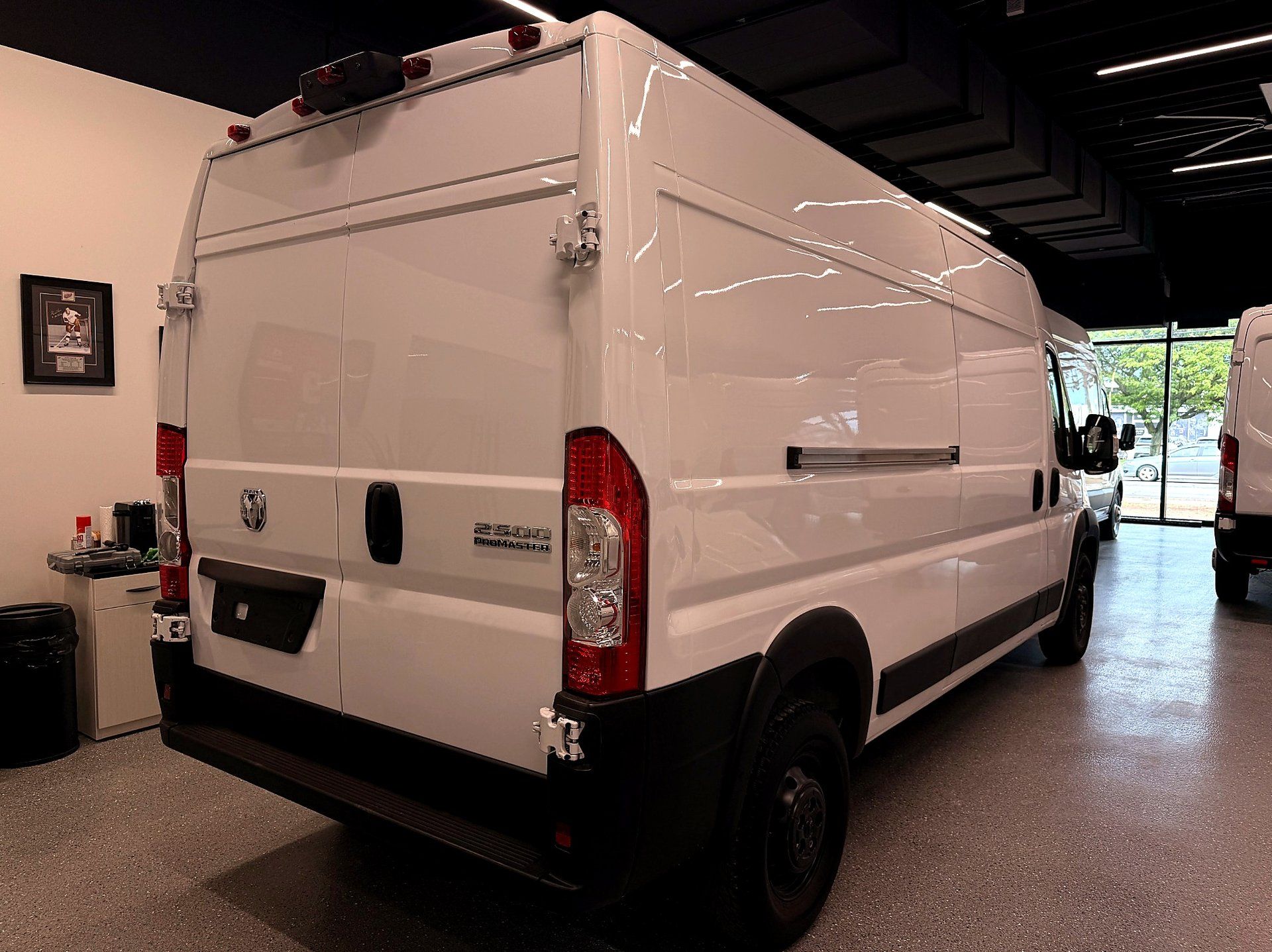 Ram ProMaster Cargo Van 2023 - Image 5
