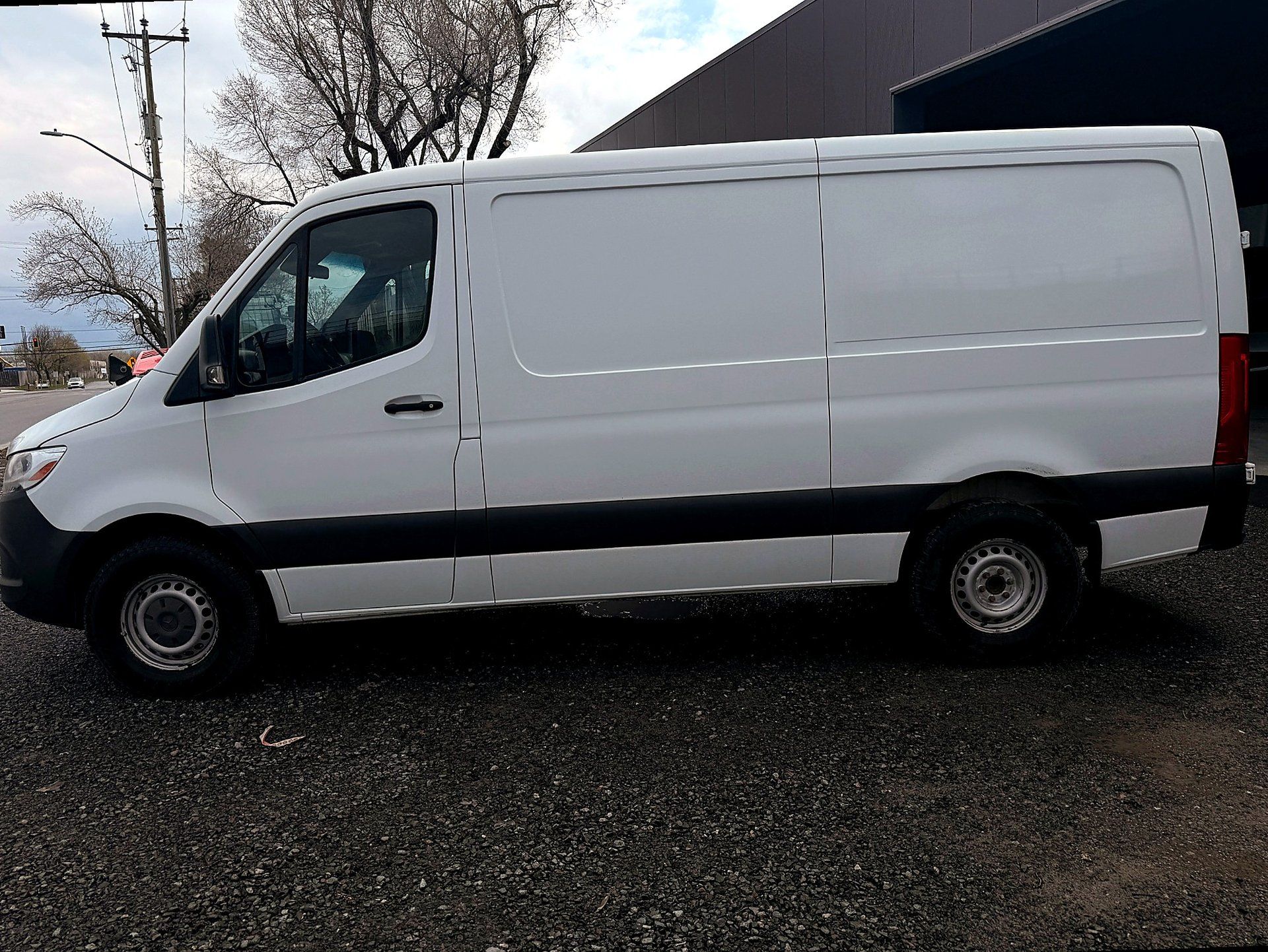 Mercedes-Benz Sprinter Cargo Van 2019 - Image 2