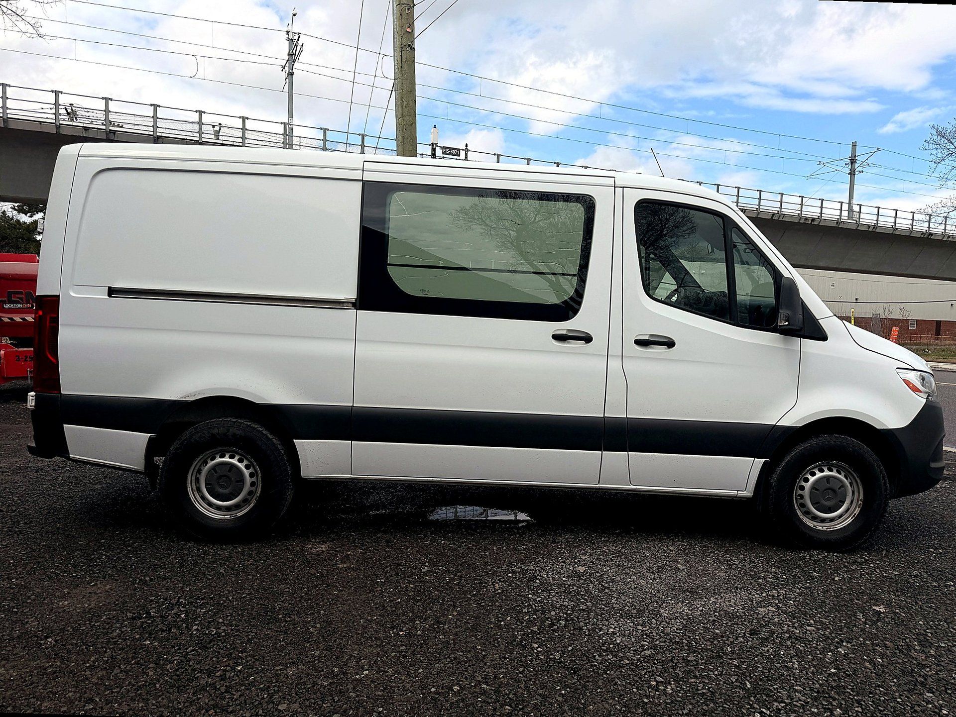 Mercedes-Benz Sprinter Cargo Van 2019 - Image 4