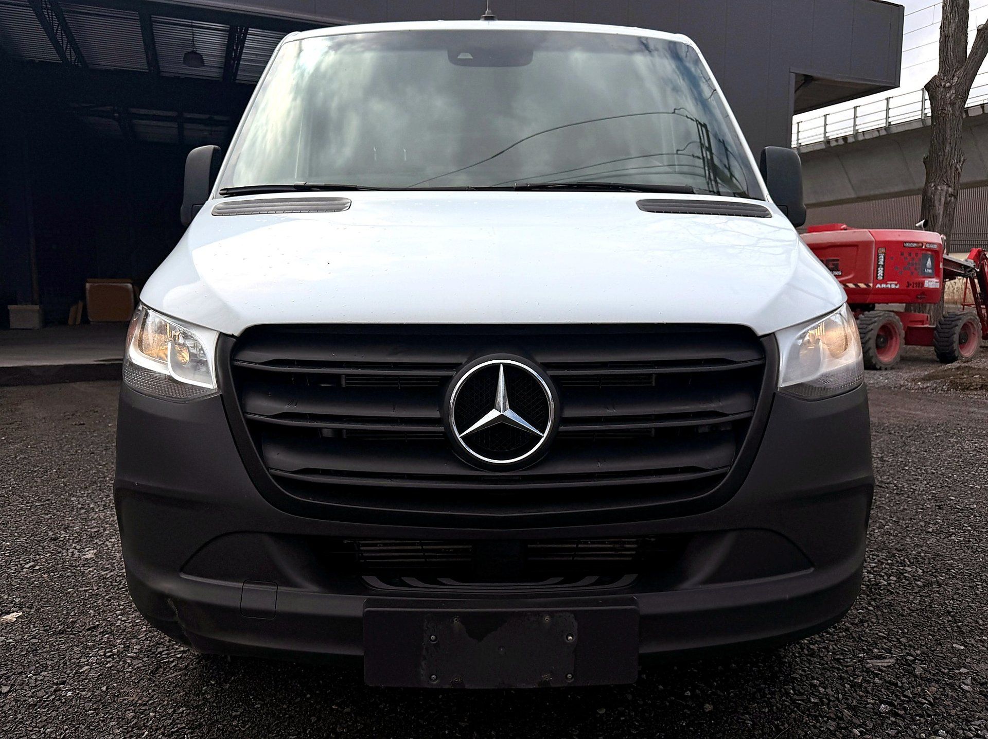 Mercedes-Benz Sprinter Cargo Van 2019 - Image 6