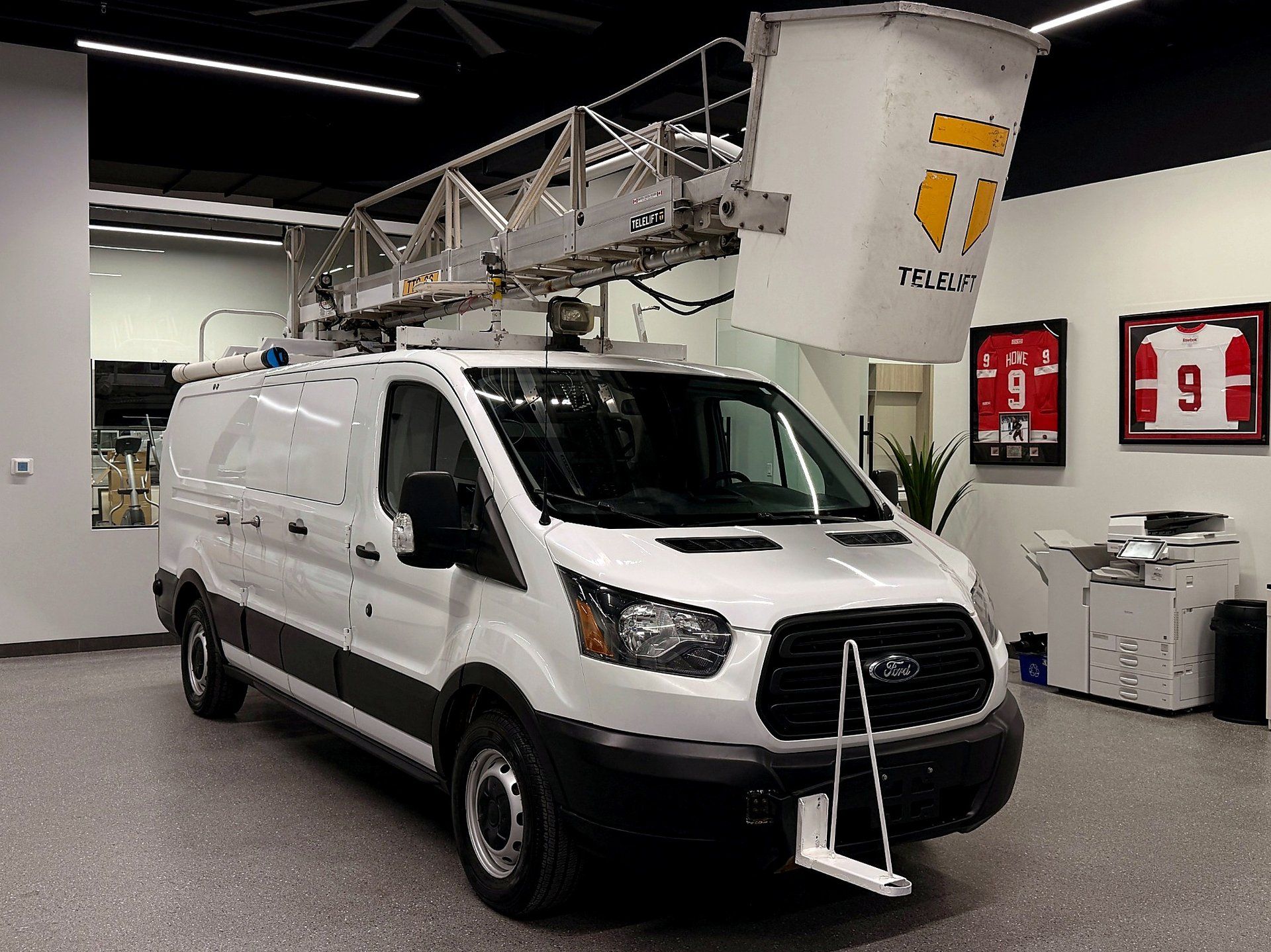 Ford Transit Cargo Van 2019 - Image 7