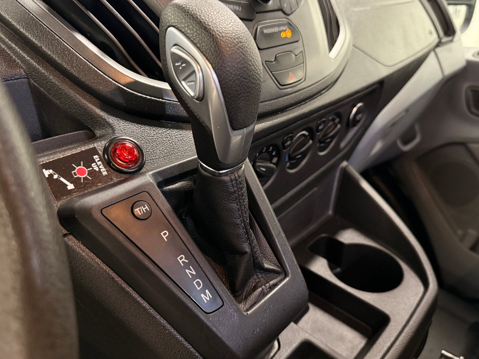 Ford Transit Cargo Van 2019 - Image 23