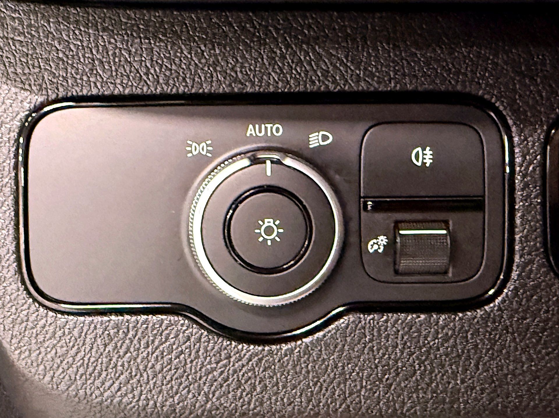 Mercedes-Benz Sprinter Cargo Van 2025 - Image 20
