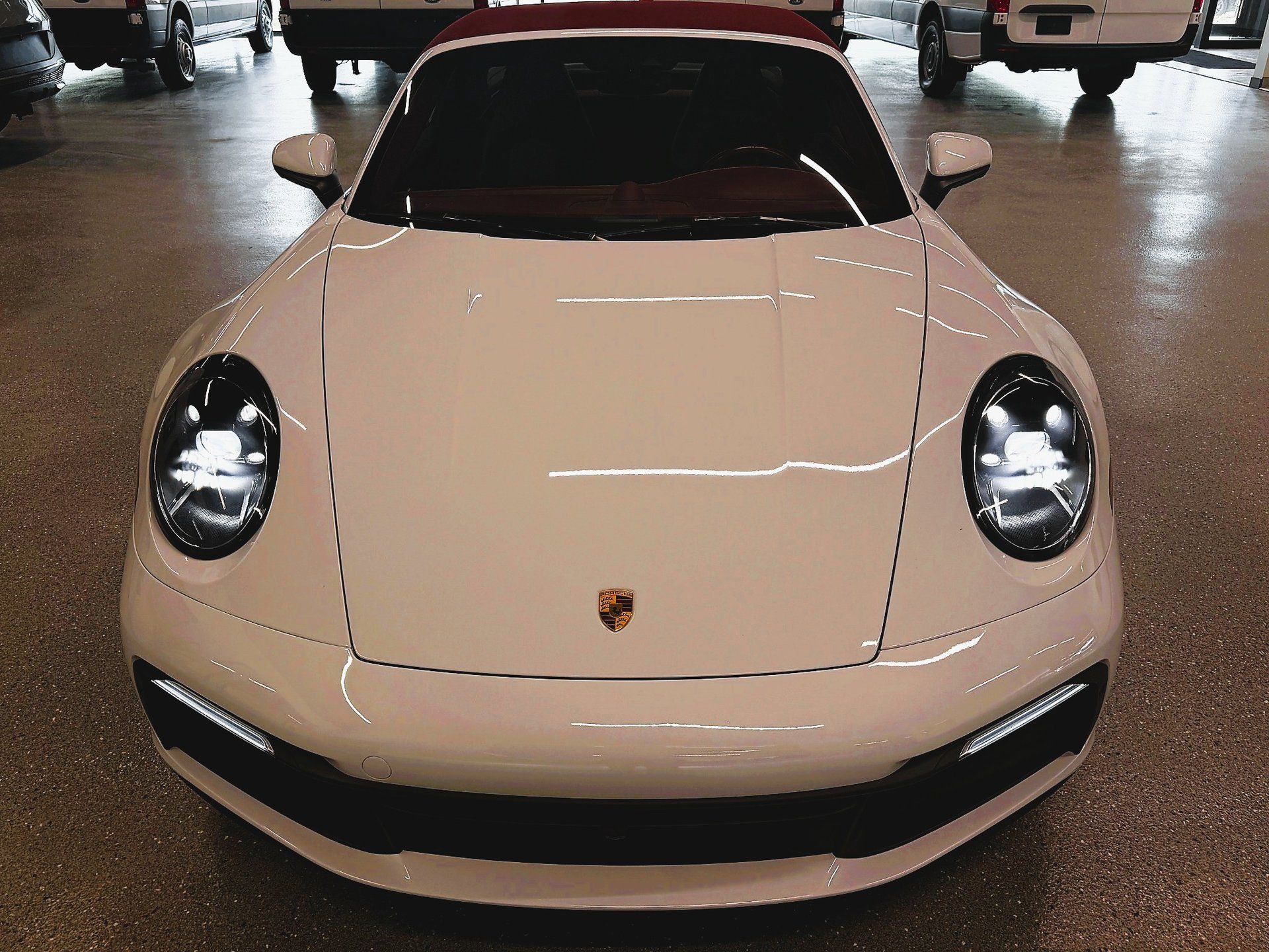 Porsche 911 2022 - Image 7